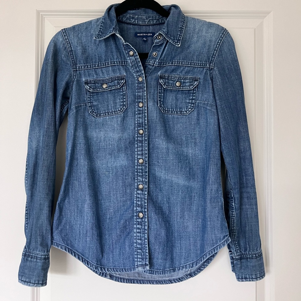 Denim long sleeve shirt